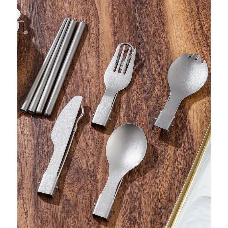 Titanium Foldable Utensil Set  - огляд і ціна Camping Cooking And Eating